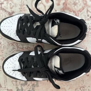 Nike Kids Black and White Low-Top Sneakers with Lace-Up Closure